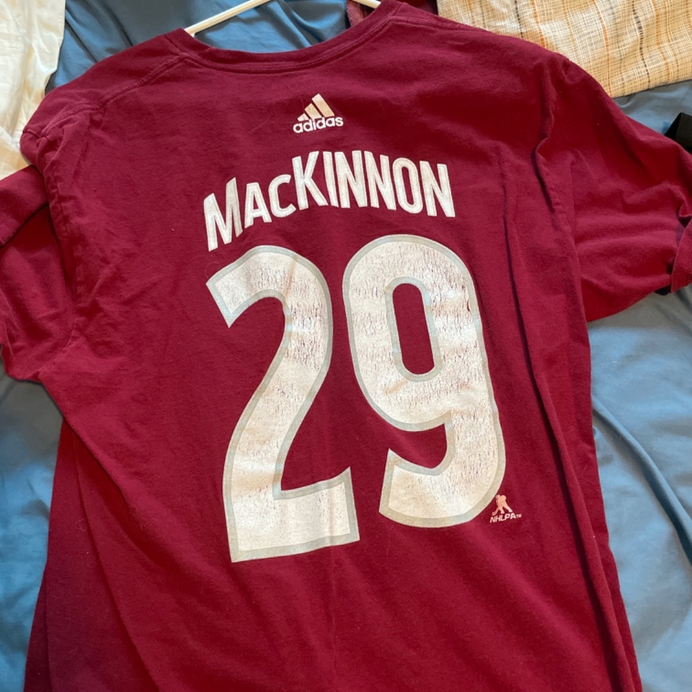 Colorado Avalanche Shirt - Picture 3 of 3